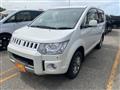 2019 Mitsubishi Delica D5