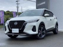2025 Nissan KIX