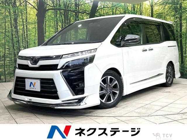 2017 Toyota Voxy