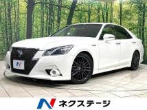 2013 Toyota Crown Hybrid