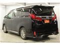 2018 Toyota Alphard Hybrid