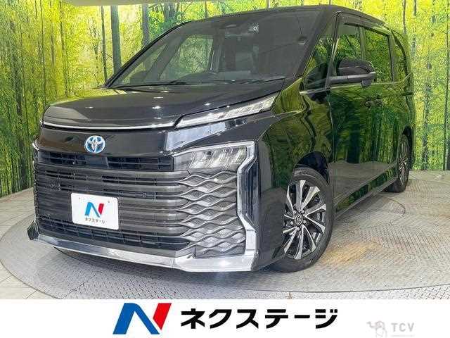 2023 Toyota Voxy