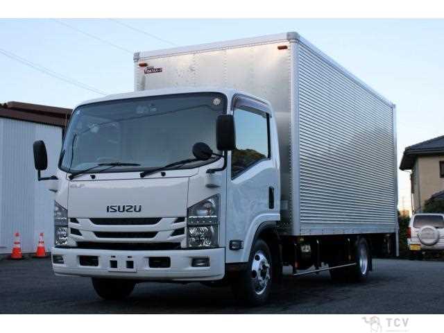 2016 Isuzu Elf Truck