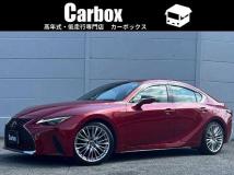 2021 Lexus IS