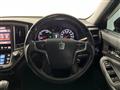 2013 Toyota Crown Hybrid