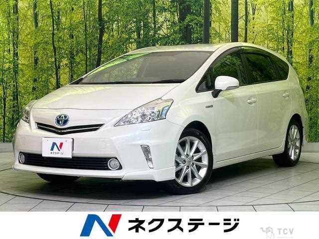 2013 Toyota PRIUS α