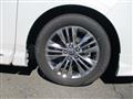 2023 Toyota Alphard Hybrid