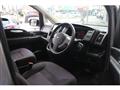 2009 Nissan Serena