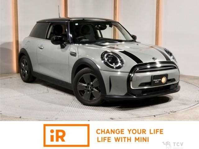 2022 BMW MINI