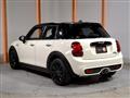 2019 BMW MINI