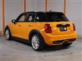 2017 BMW MINI