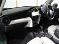 2021 BMW MINI
