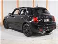 2019 BMW MINI