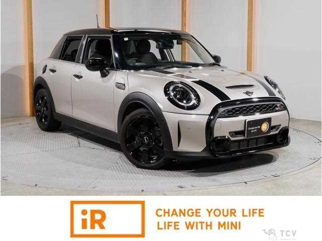 2022 BMW MINI