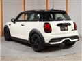 2021 BMW MINI