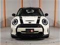 2021 BMW MINI