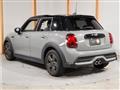 2021 BMW MINI