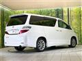 2010 Toyota Vellfire
