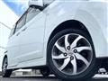 2011 Nissan ROOX