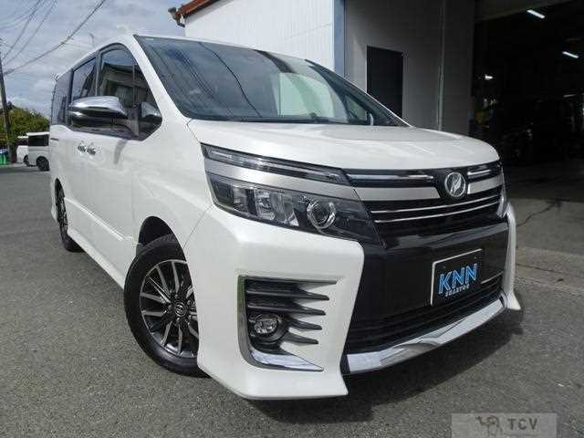 2017 Toyota Voxy