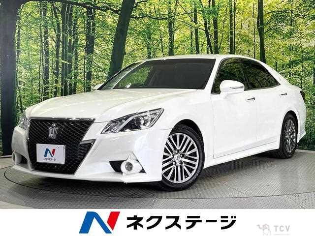 2013 Toyota Crown