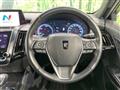 2018 Toyota Crown Hybrid
