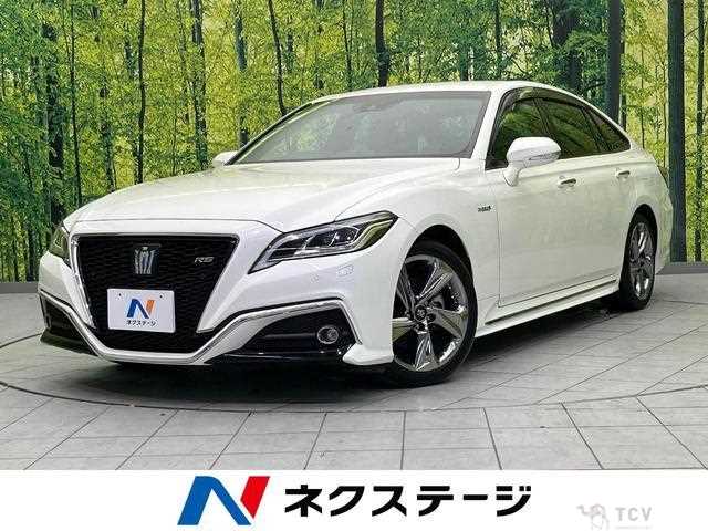 2019 Toyota Crown Hybrid