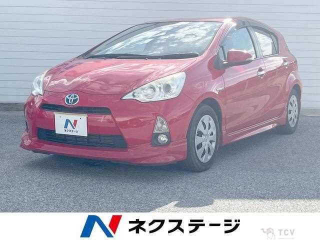 2013 Toyota AQUA