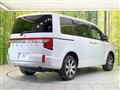 2024 Mitsubishi Delica D5