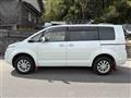 2017 Mitsubishi Delica D5