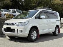 2017 Mitsubishi Delica D5