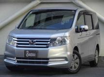 2013 Honda Step WGN