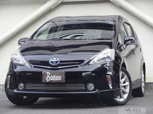 2013 Toyota PRIUS α