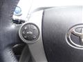 2013 Toyota PRIUS α