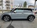 2019 BMW MINI