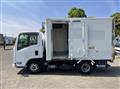 2020 Isuzu Elf Truck