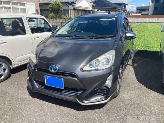 2016 Toyota AQUA