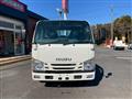 2020 Isuzu Elf Truck