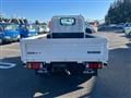2016 Isuzu Elf Truck