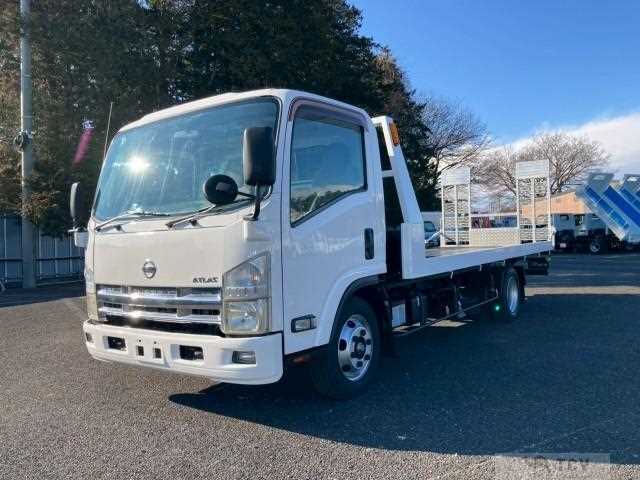 2011 Nissan Atlas