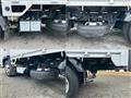 2020 Isuzu Elf Truck