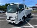 2016 Isuzu Elf Truck