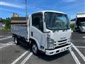 2016 Isuzu Elf Truck