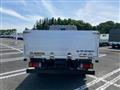 2016 Isuzu Elf Truck