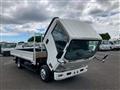 2020 Isuzu Elf Truck