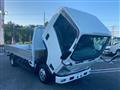 2020 Isuzu Elf Truck