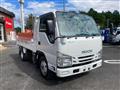2020 Isuzu Elf Truck
