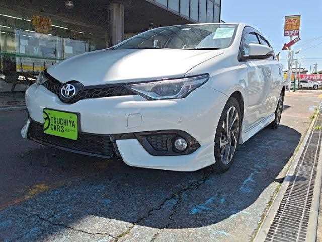 2016 Toyota Auris