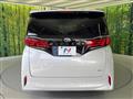 2025 Toyota Alphard Hybrid