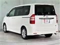 2010 Toyota Noah